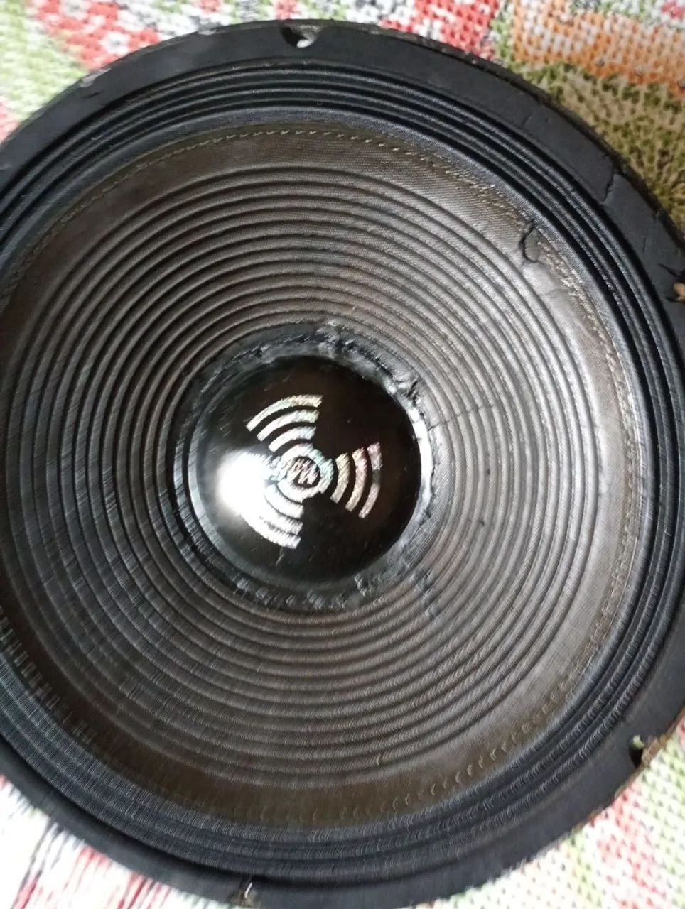Vende-se alto falante de 15 polegadas magnum de 600 rms - Foto 2