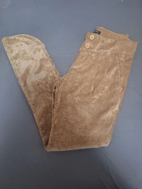Calça camurça 