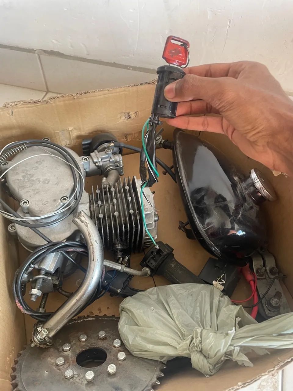 MOTOR 80 Cc TODO BOM SÓ BOTA E USAR  - Foto 4