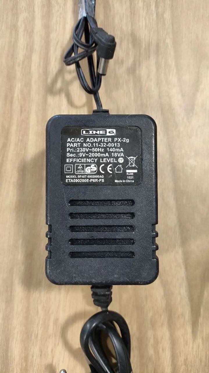 Fonte de alimentação Line 6 PX-2g