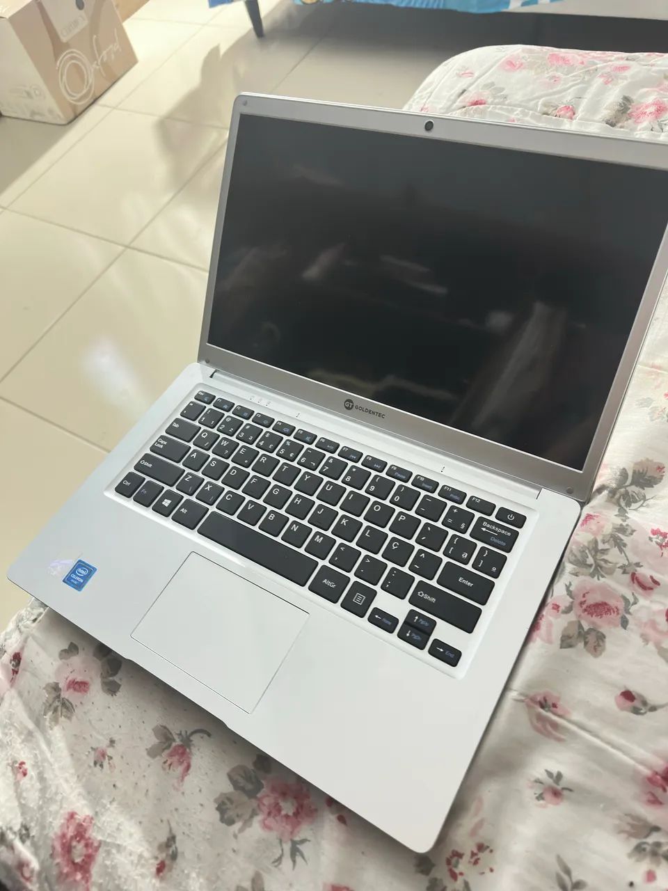 Notbook Goldentec  - Foto 2