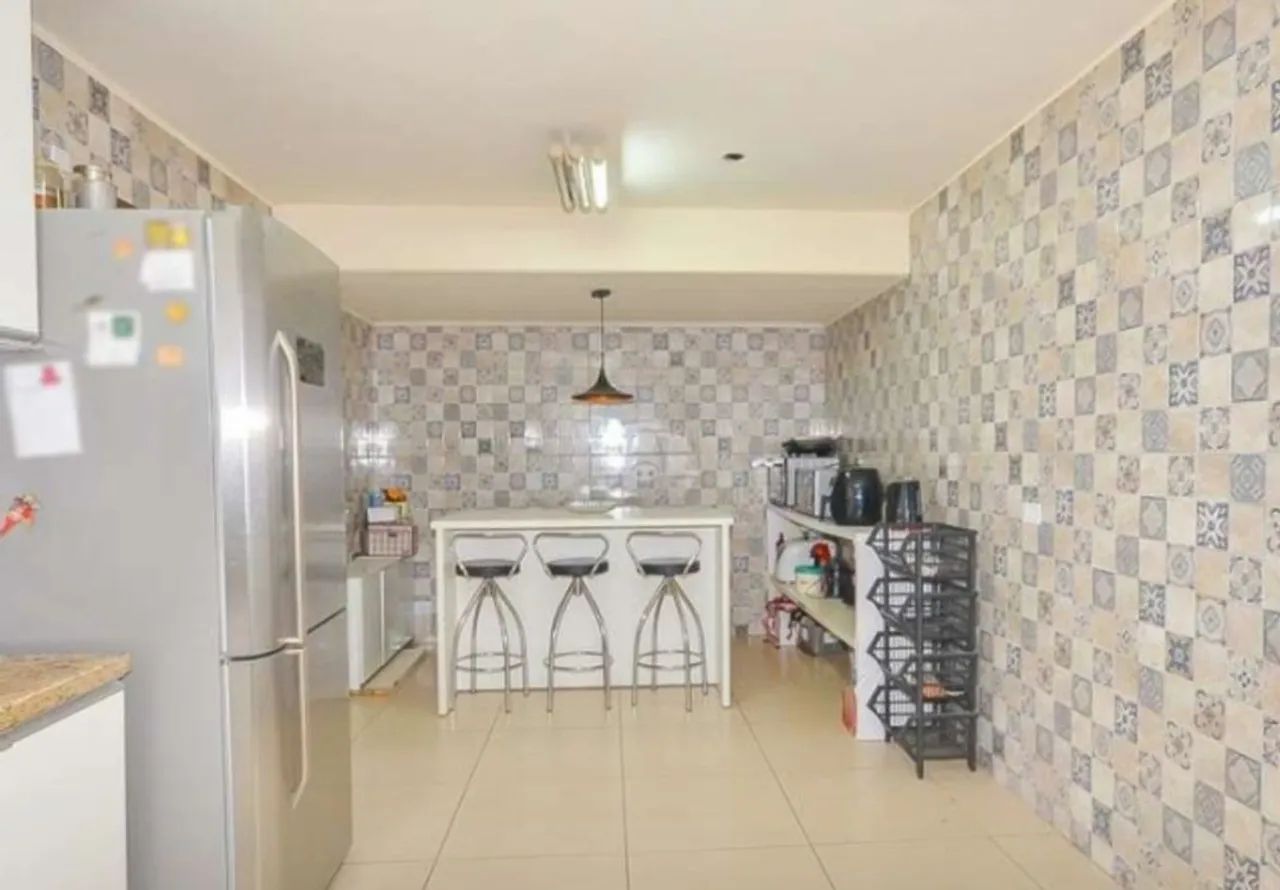 Vendo sobrado de esquina  - Foto 5
