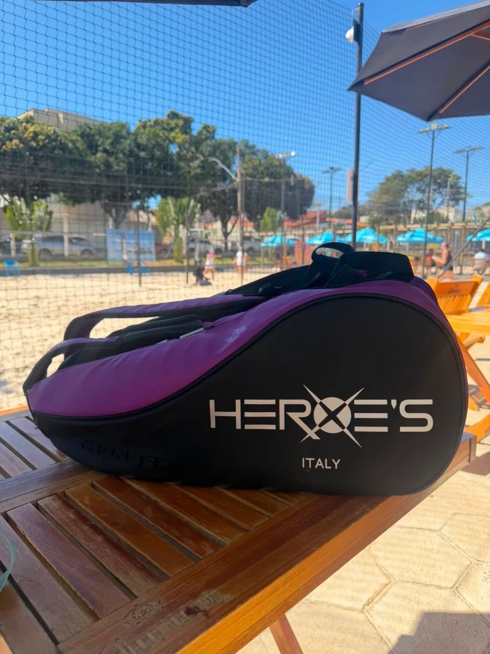 Vendo Raqueteira Heroes Rebel