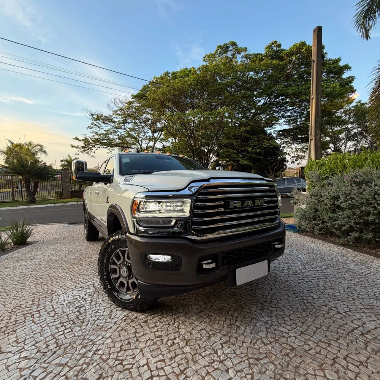 Ram 3500 LIMITED LONGHORN 6.7 TB CD DIESEL 2022