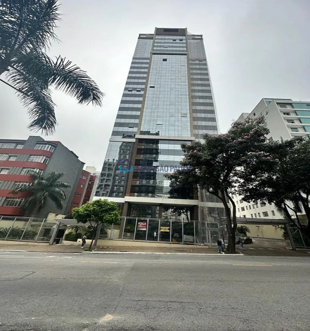Conjunto Comercial, 2 vagas Av. Angélica
