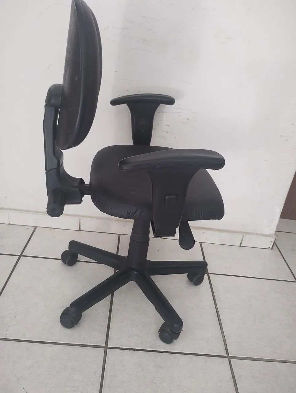 Cadeira de escritório  - Foto 5