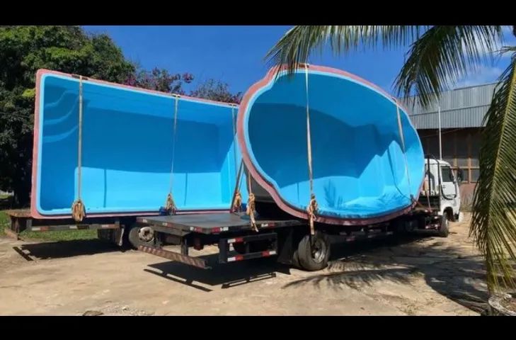 Piscina de fibra instalada 7 metros ( com 1.40 de profundidade) - Foto 3