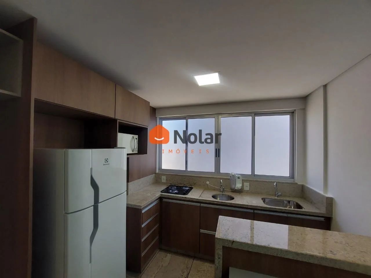 Apartamento / Flat Mobiliado na Savassi em Belo Horizonte MG - Condomínio Edifício Melbour - Foto 4