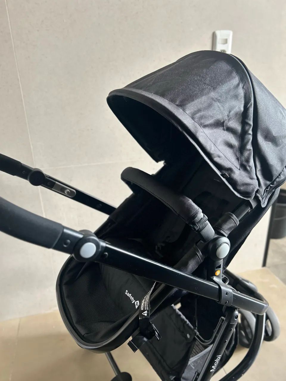 Conjunto Carrinho de Bebê + Bebe conforto Sfaty - Foto 3