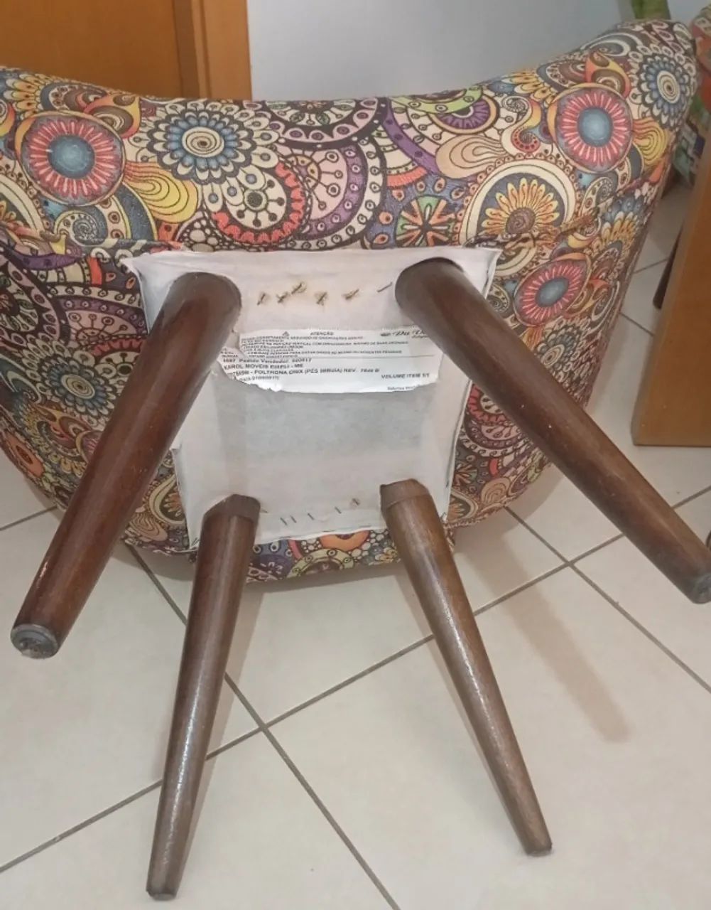 Poltrona decorativa feita sob medida - Foto 2