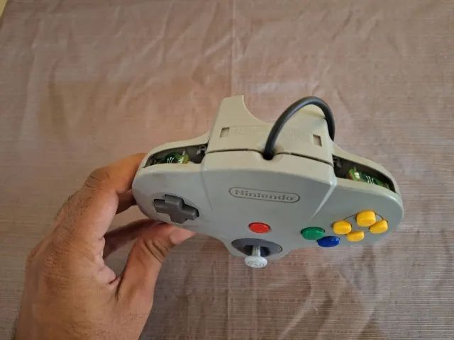 Controle original nintendo 64 no estado para arrumar - Foto 3