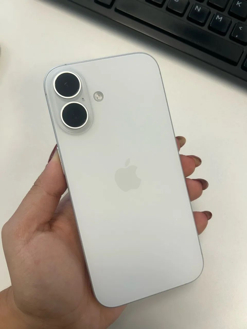 iPhone 16 - 256gb