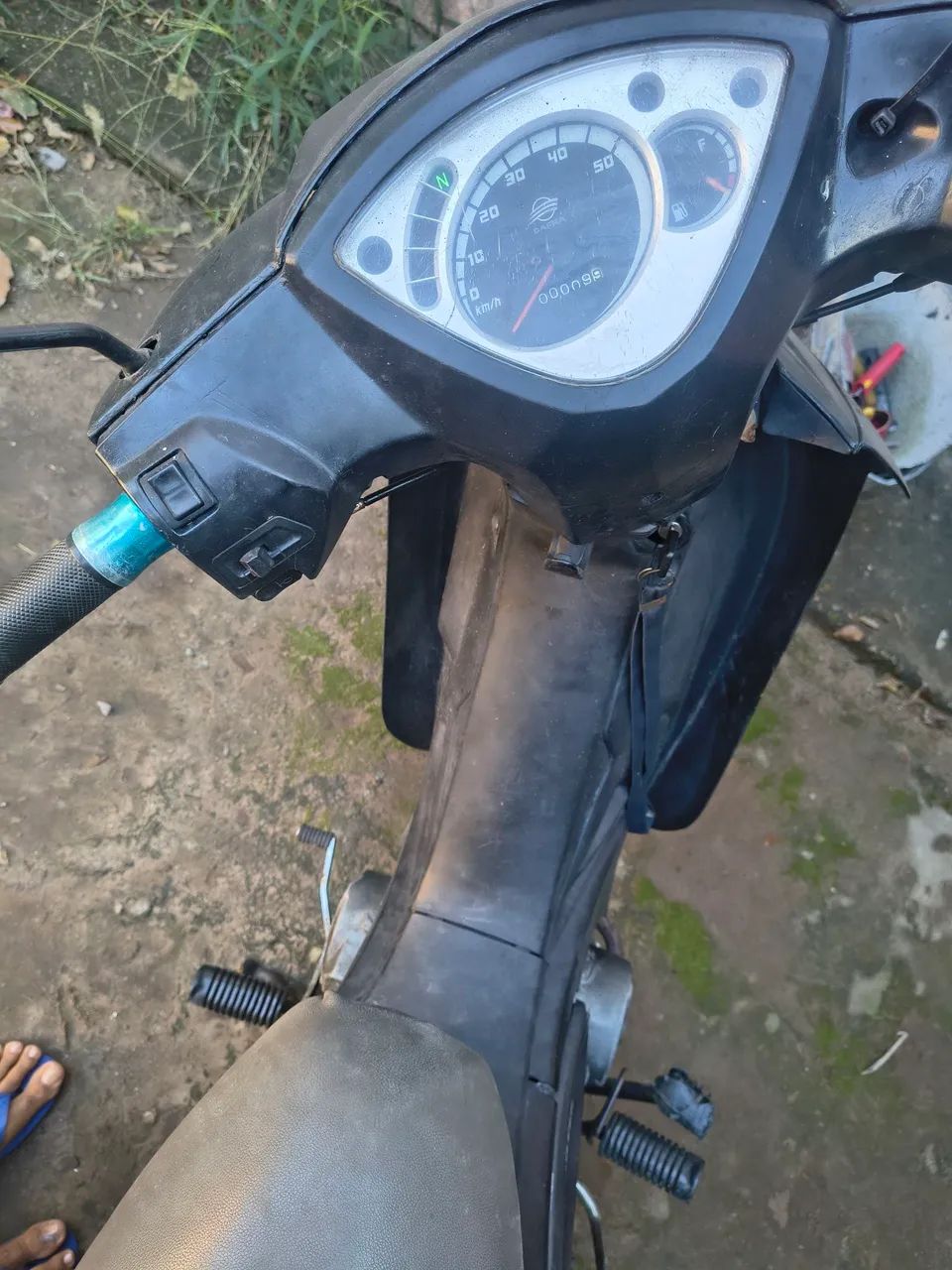 dafra zig 50 em perfeito estado 