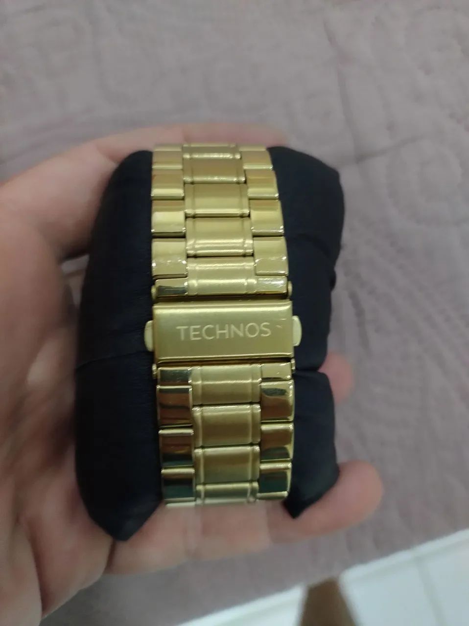 VENDO RELÓGIO TECHNOS DOURADO! - Foto 4