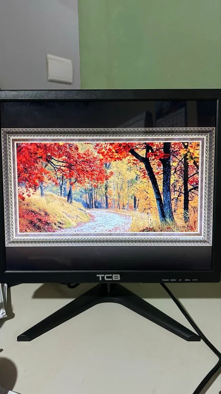 Monitor 17? com HDMI 