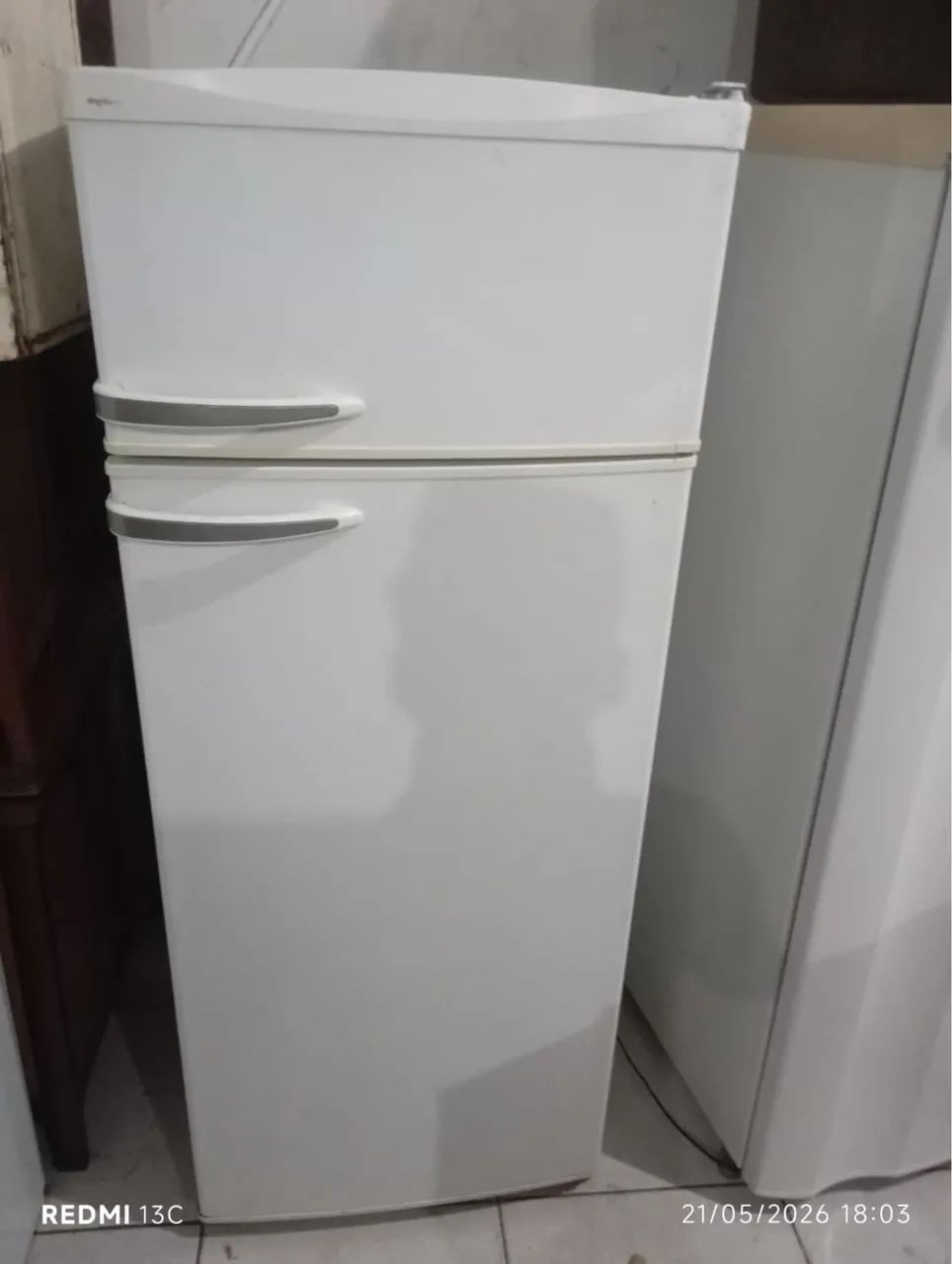 Vendo geladeira 
