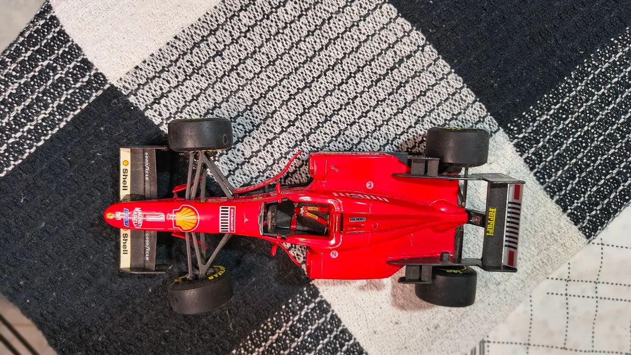 Colecionavel Fórmula 1- Ferrari F30 - Foto 4