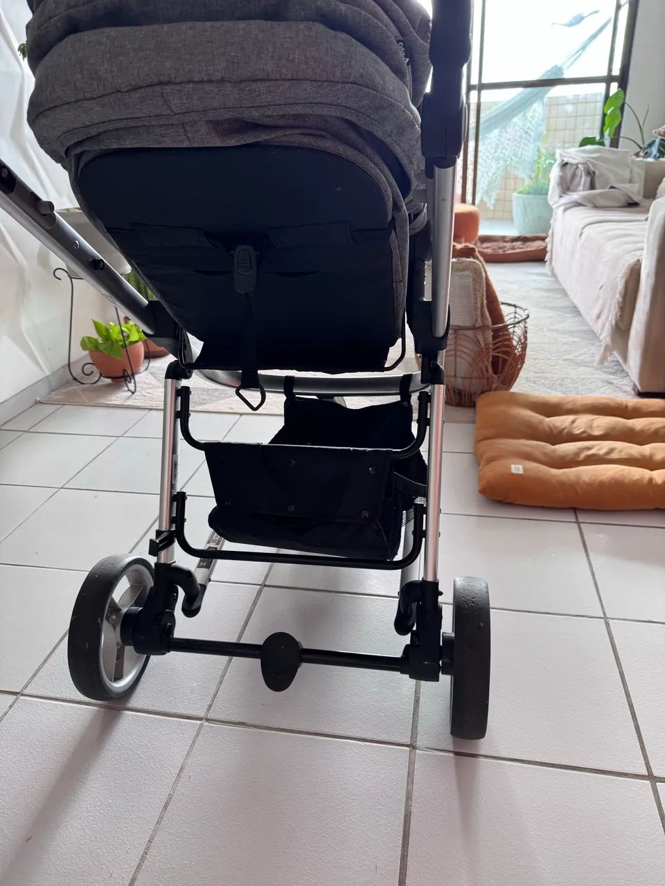 carrinho de bebê / Moisés Safety 1st - Foto 3