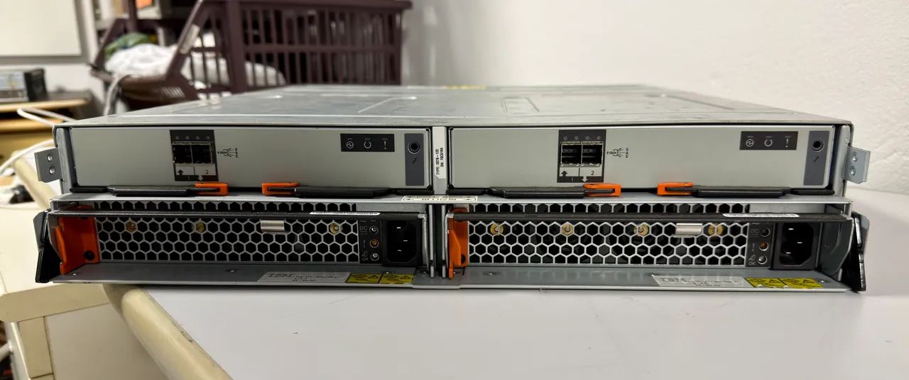 Enclosure de disco para expansão de Storage IBM - Foto 3