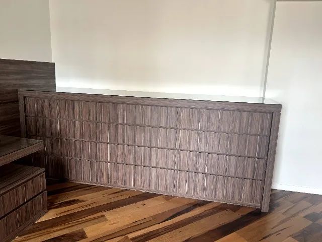 Jogo de quarto em mdf em madeira em ótimo estado - Foto 4