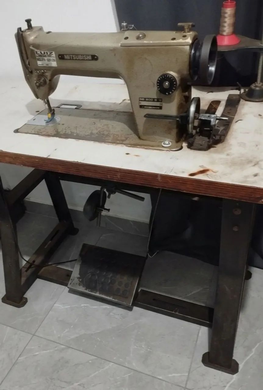 Máquina de costura Reta industrial  - Foto 2