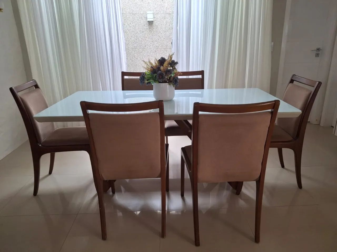 Mesa de jantar com 6 Cadeiras  - Foto 2