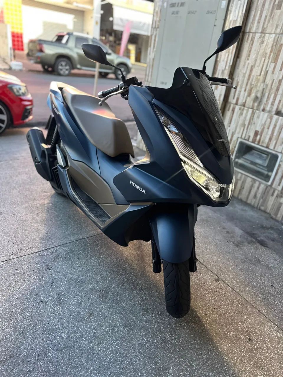 PCX 160 DLX ABS