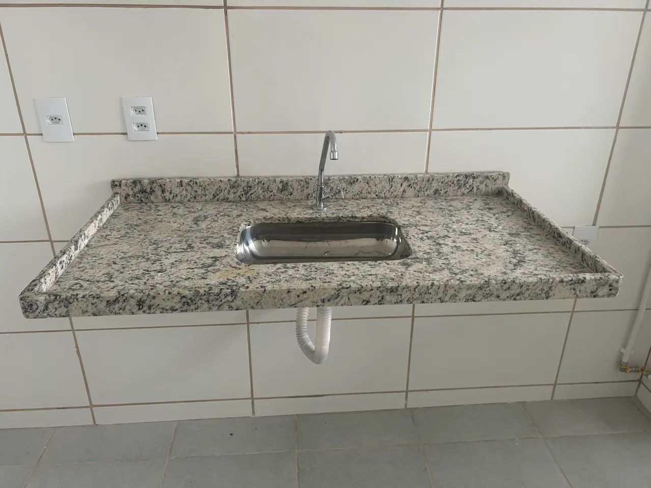 Marble sink65171899457666122
