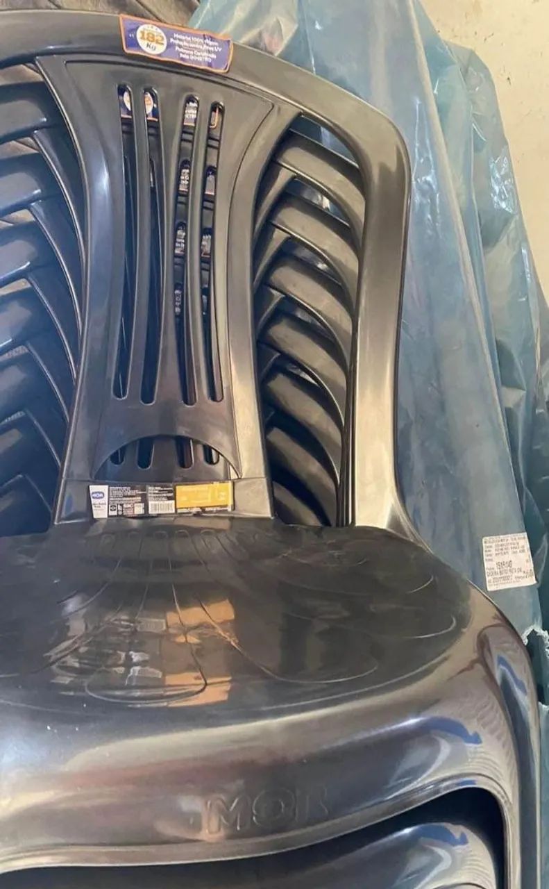 Mesas e cadeiras  - Foto 2