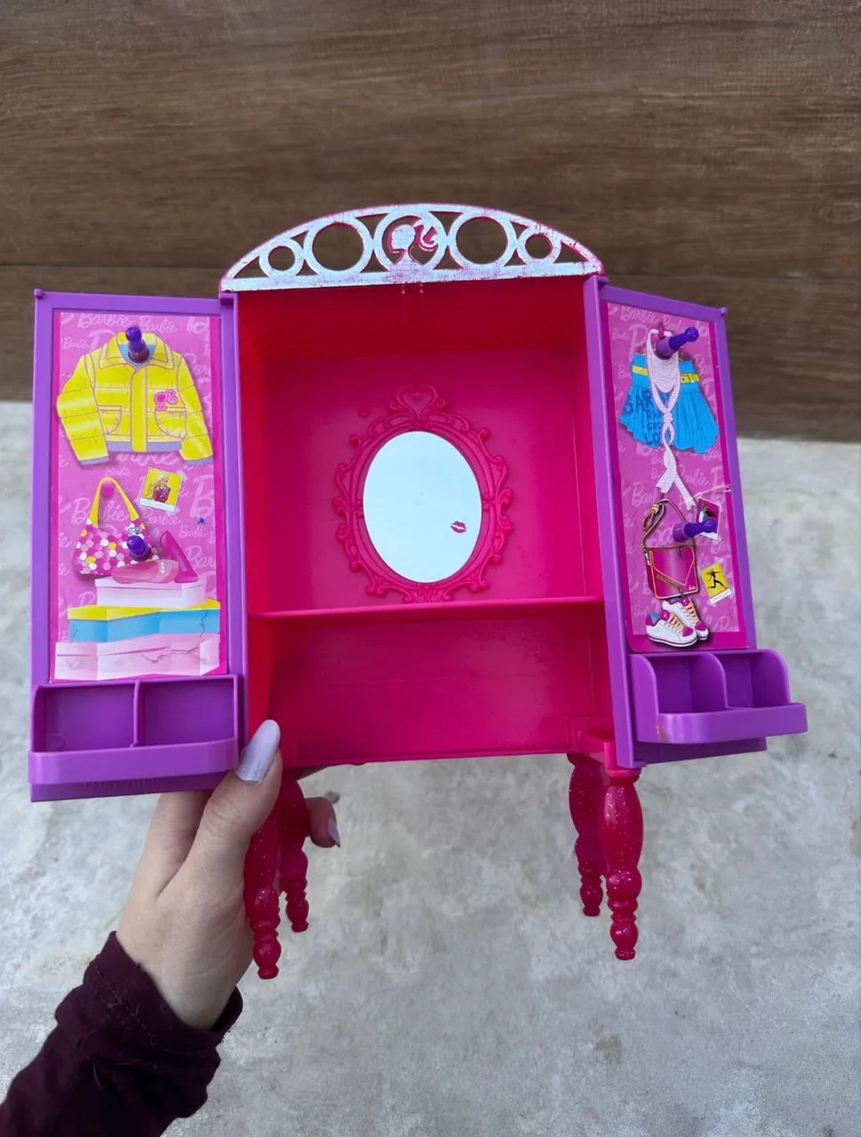 quarto barbie mattel cama e guarda-roupa - Foto 5