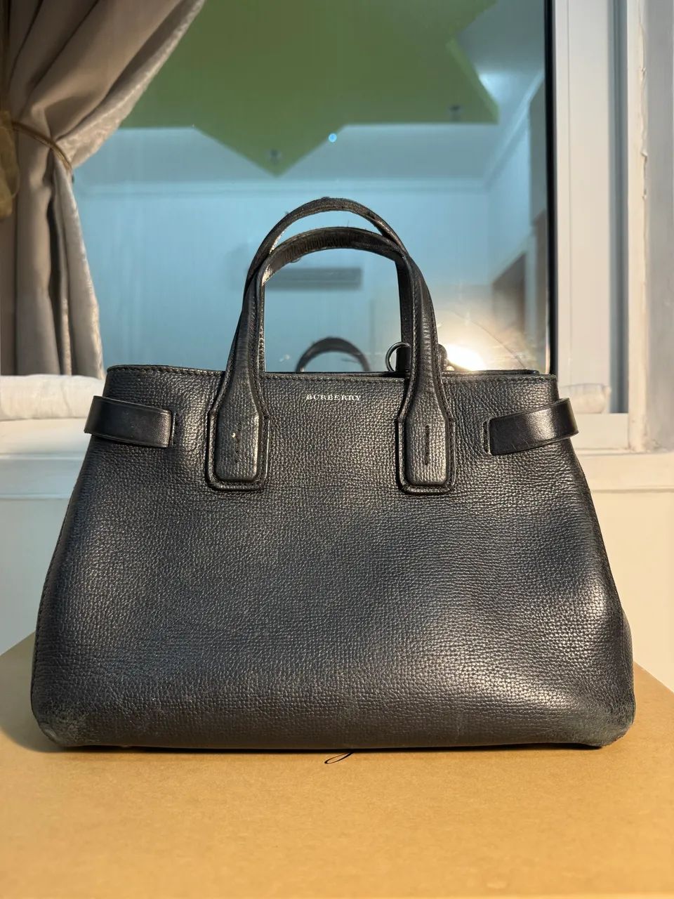     Burberry | Peça Autêntica e Muito Bem Conservada - Foto 5