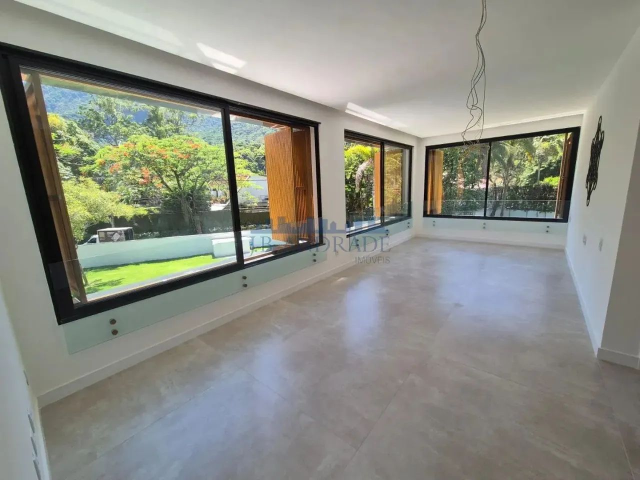 Mansão com 843m² em terreno de 1001m², vista Pedra da Gávea, 5 suites no Itanhangá - Foto 9