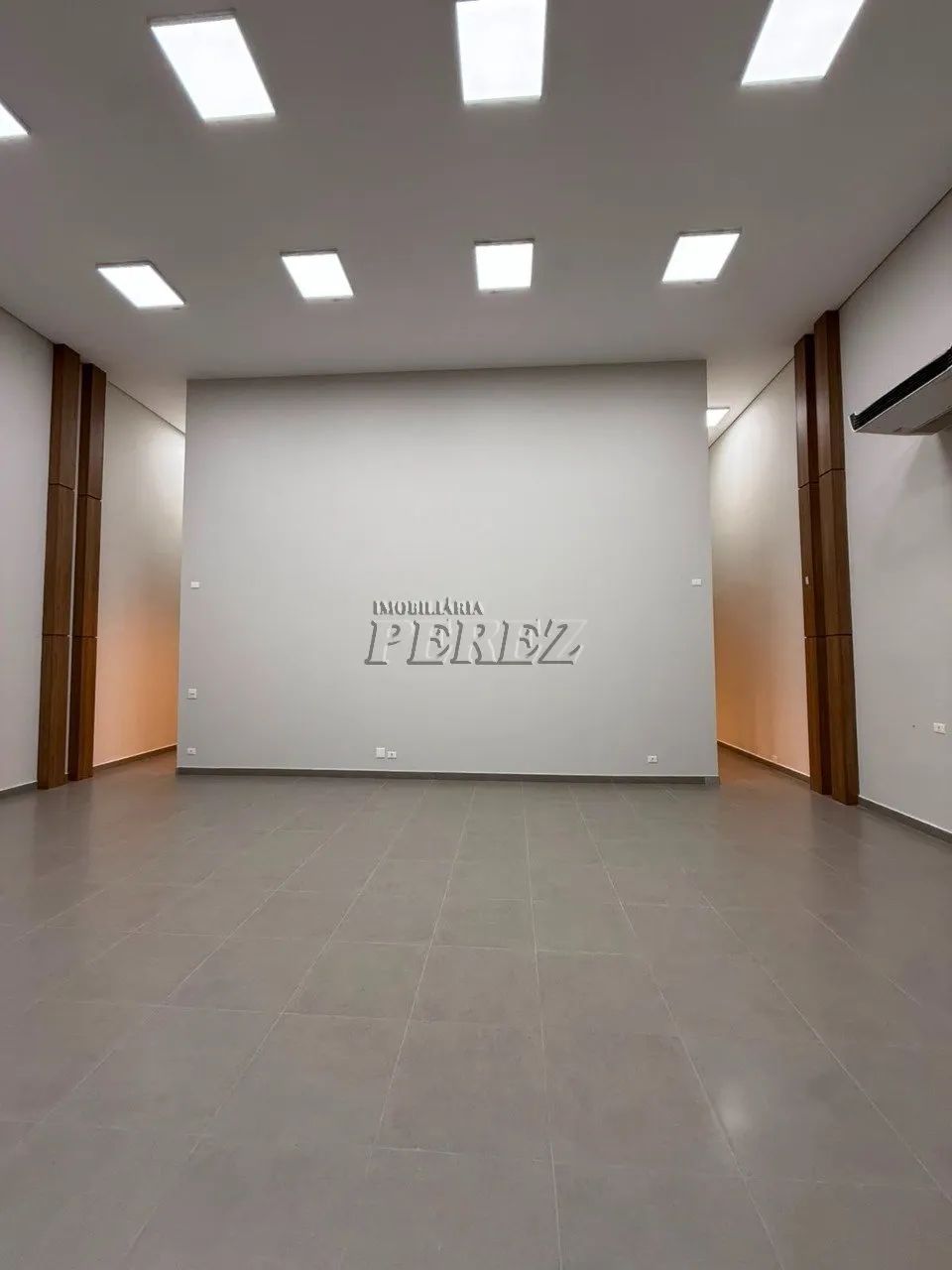 Sala comercial para alugar na Av Higienópolis, no centro de Londrina - Foto 3