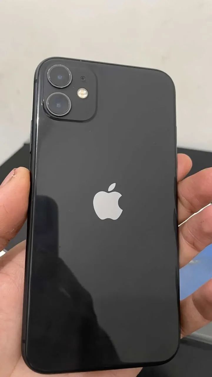 iPhone 11
