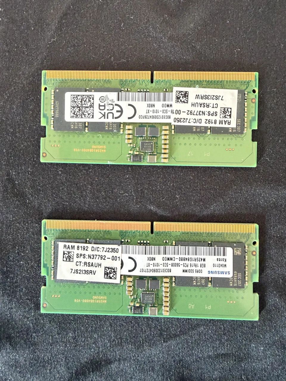 Samsung DDR5 16GB(8GB×2） 2 Memórias Samsung 8GB DDR5 4800MHz Notebook (16GB Total