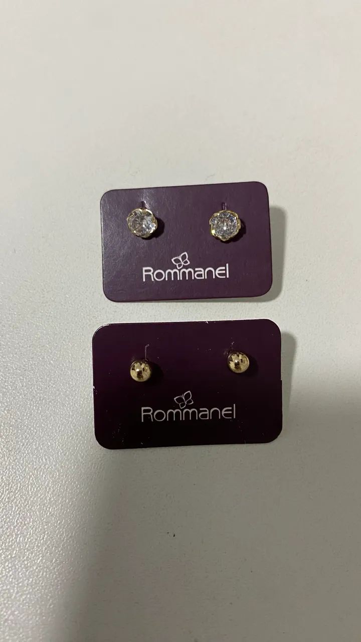 Conjunto de brincos romanel 