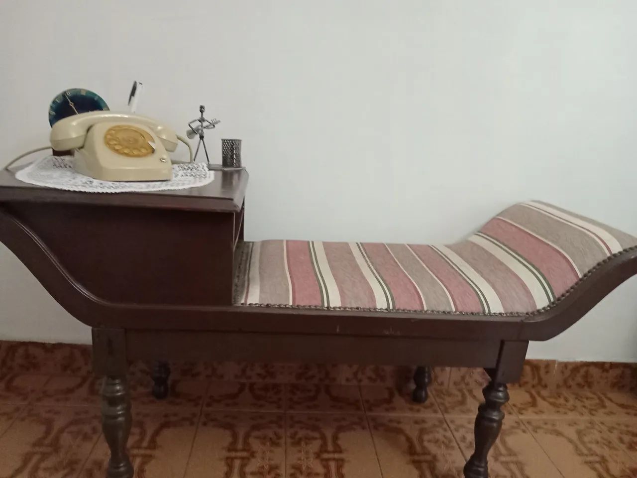 Vintage mesa de telefone ano 60