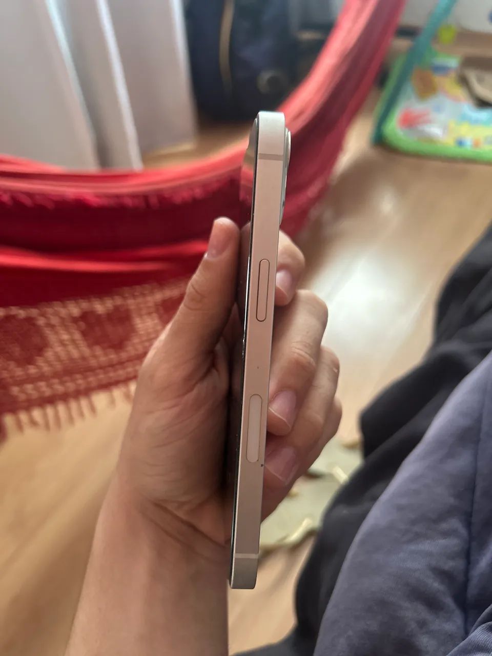 iPhone 13 - 128gb **leia o anúncio** - Celulares e Smartphones