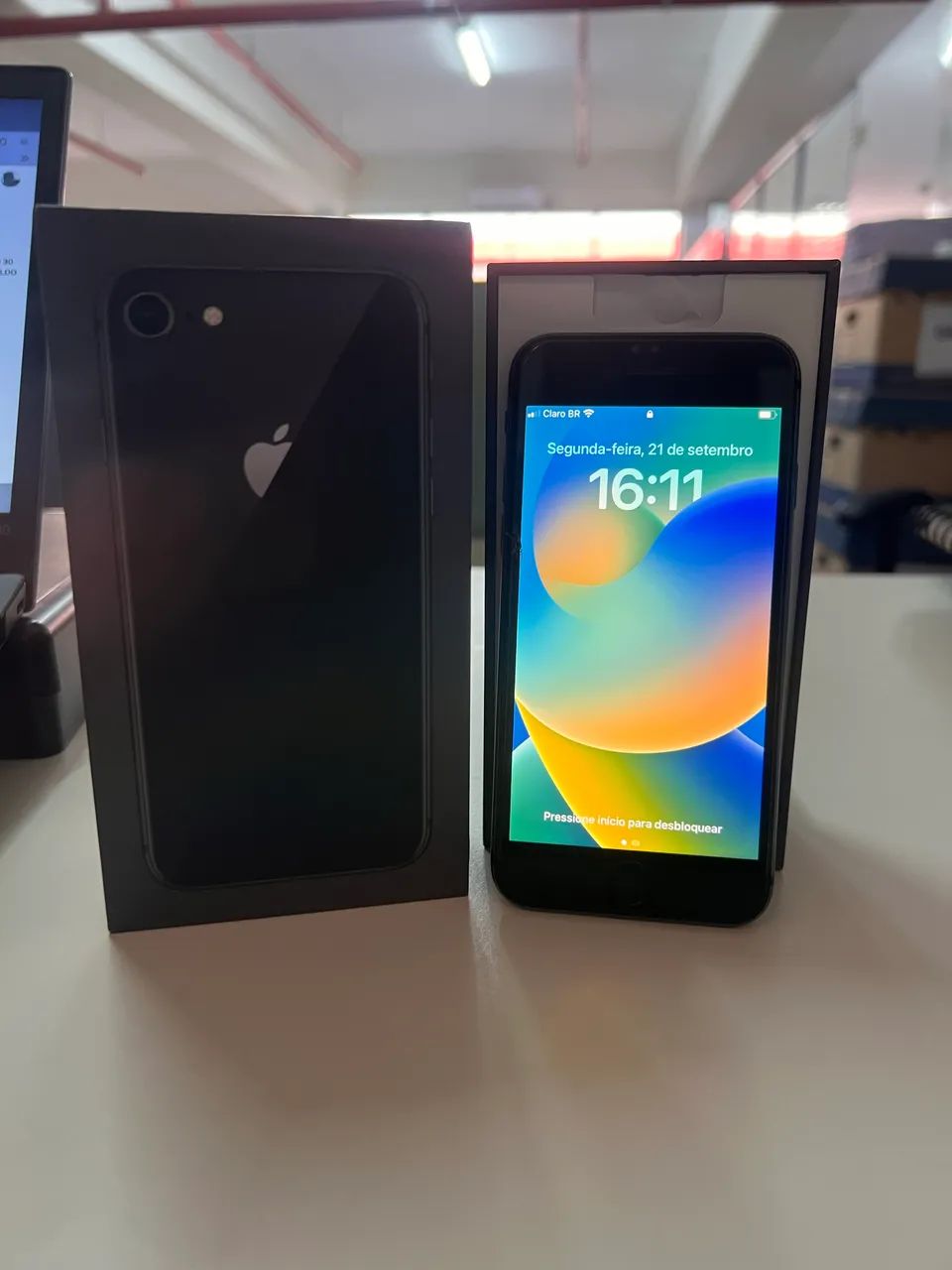 iPhone 8 64gb preto - Foto 5