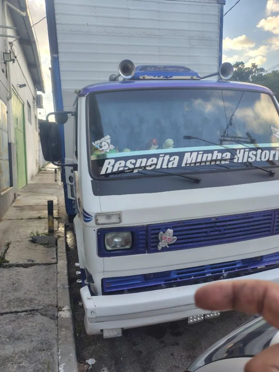 Vendo Caminhão Baú  - Foto 4