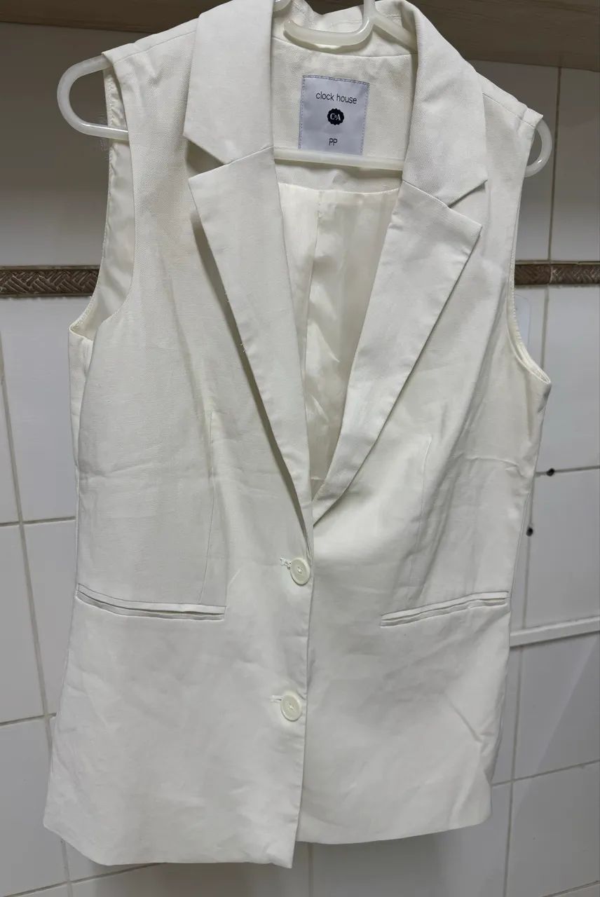 Colete alfaiataria branco clock House 