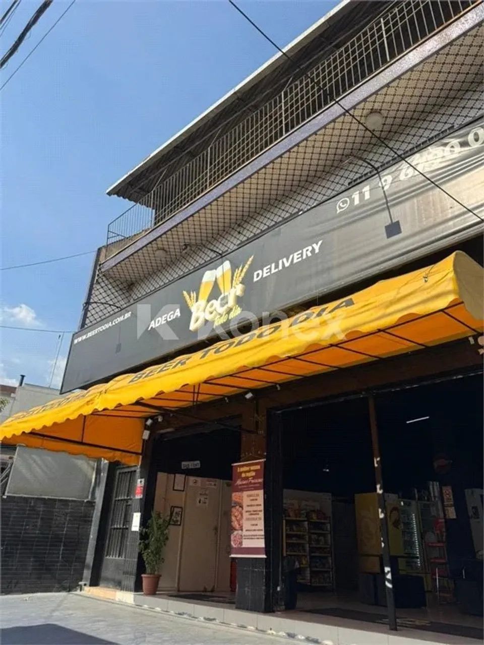 Casa comercial à venda com 454 m² em Tremembé, São Paulo