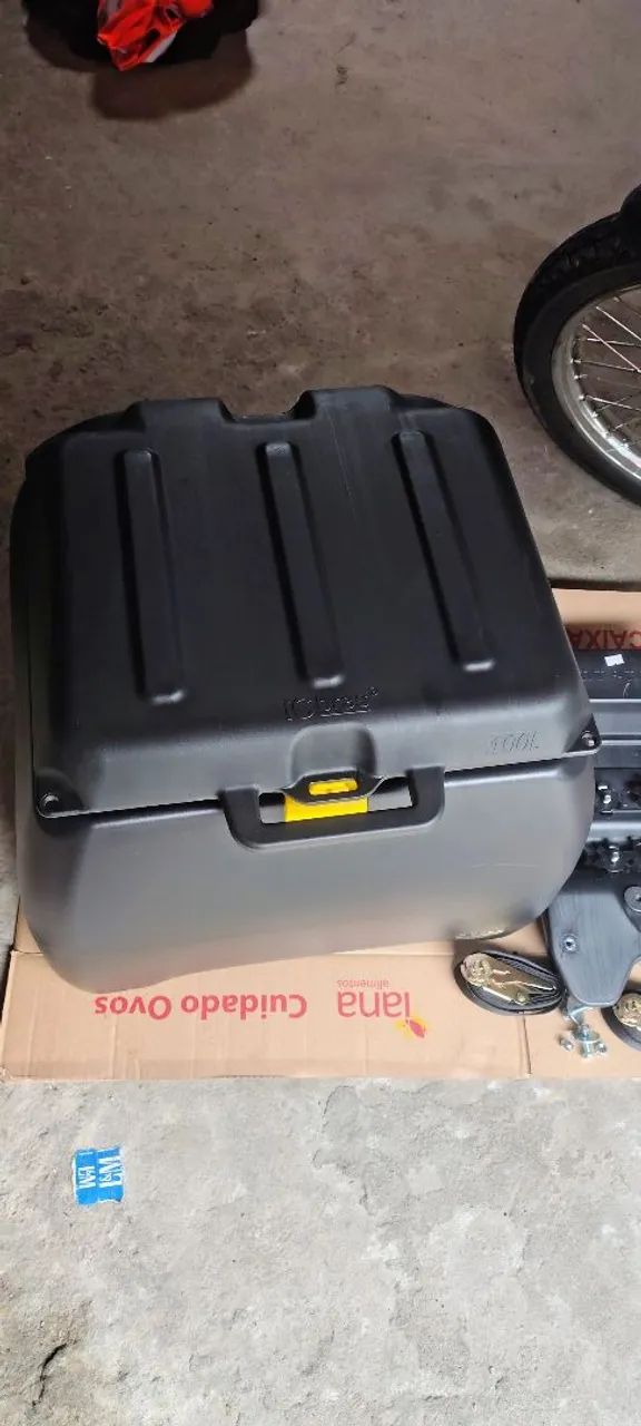 Baú moto iCbras 100L com suporte 