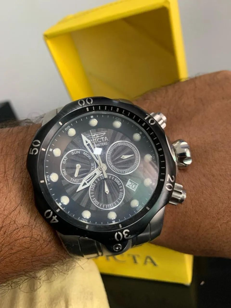Relógio Premium: Invicta Venom - Foto 3