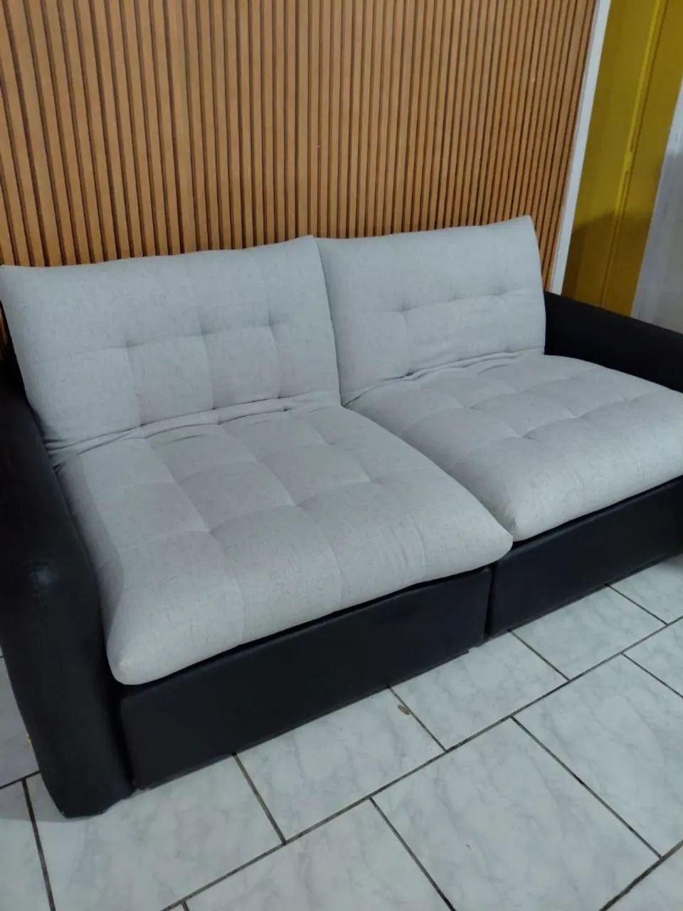 Sofá Lamborguini 2metros semi novo ENTREGO  - Foto 3