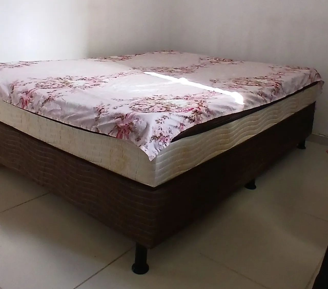 Cama de casal 
