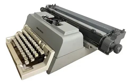 MAQUINA DE ESCREVER ANTIGA