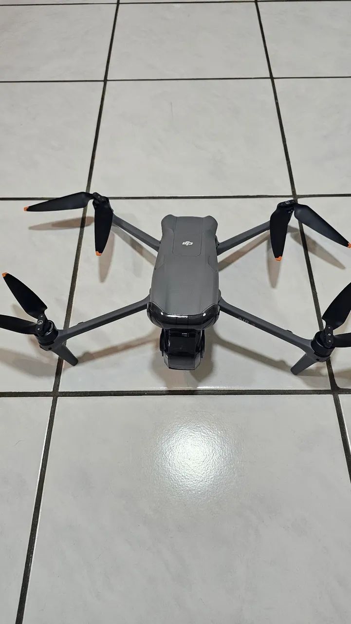 DJI AIR 3 + Fly More combo - Rádio c/ tela - Foto 5