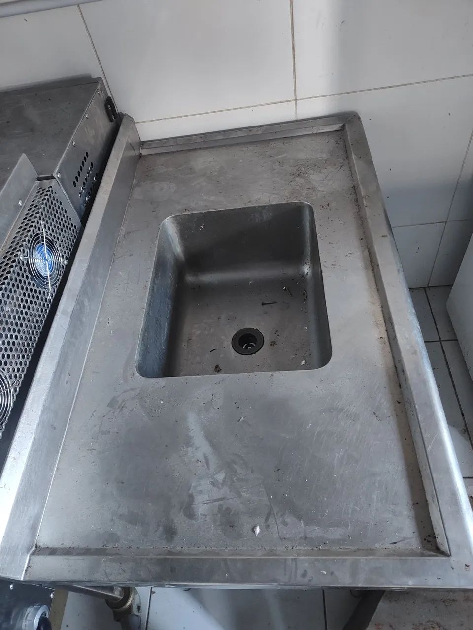 Mesa Bancada pia inox 120cm x 70cm - Foto 4