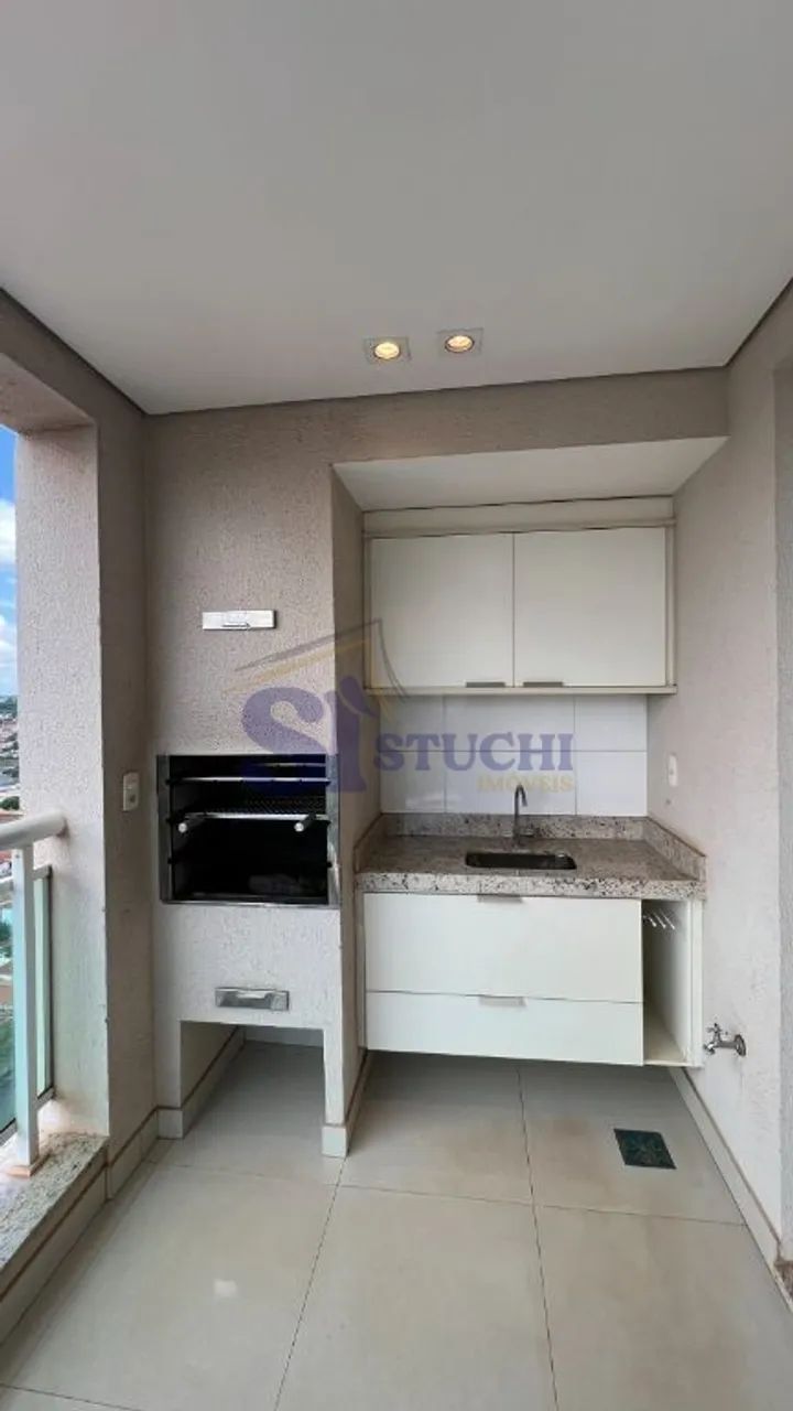 Apartamento à Venda no Edifício Carlos Gomes 3 Dormitórios e 2 Suítes - Foto 3